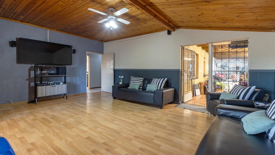 3 Bedroom Property for Sale in Belhar Western Cape